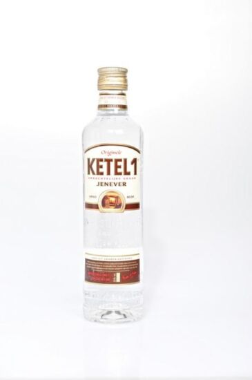 D3E359CE-FD10-4A5A-A7EA-E7D360AF9202